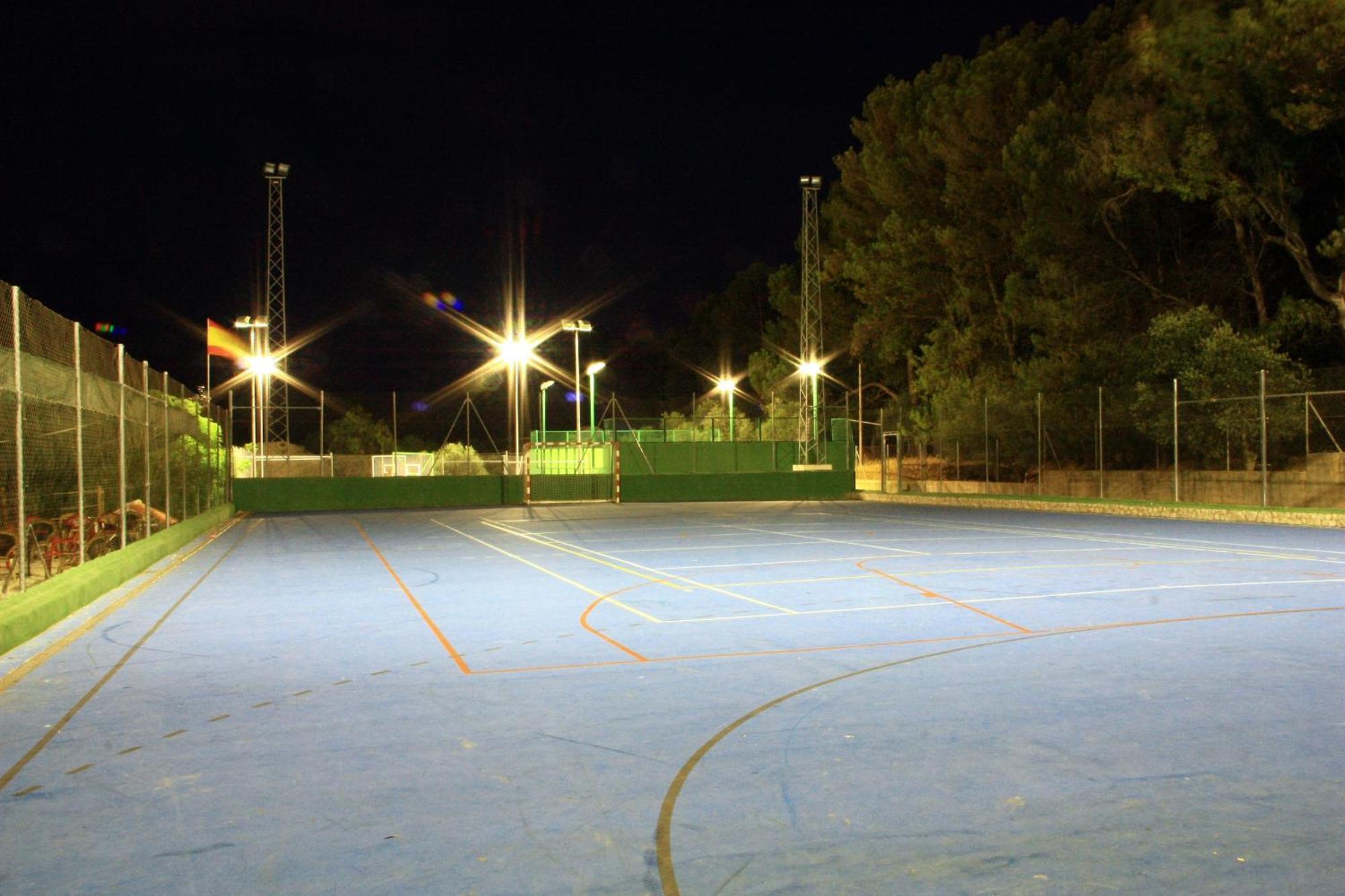 Camping Sierra De Las Nieves Yunquera Εξωτερικό φωτογραφία