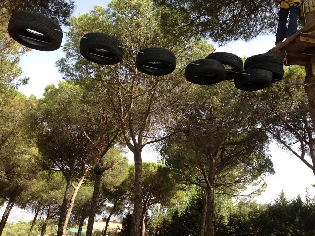Camping Sierra De Las Nieves Yunquera Εξωτερικό φωτογραφία