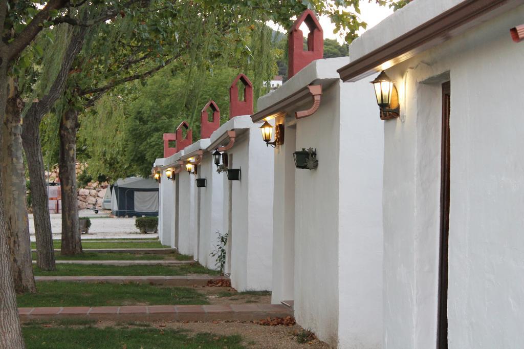 Camping Sierra De Las Nieves Yunquera Εξωτερικό φωτογραφία